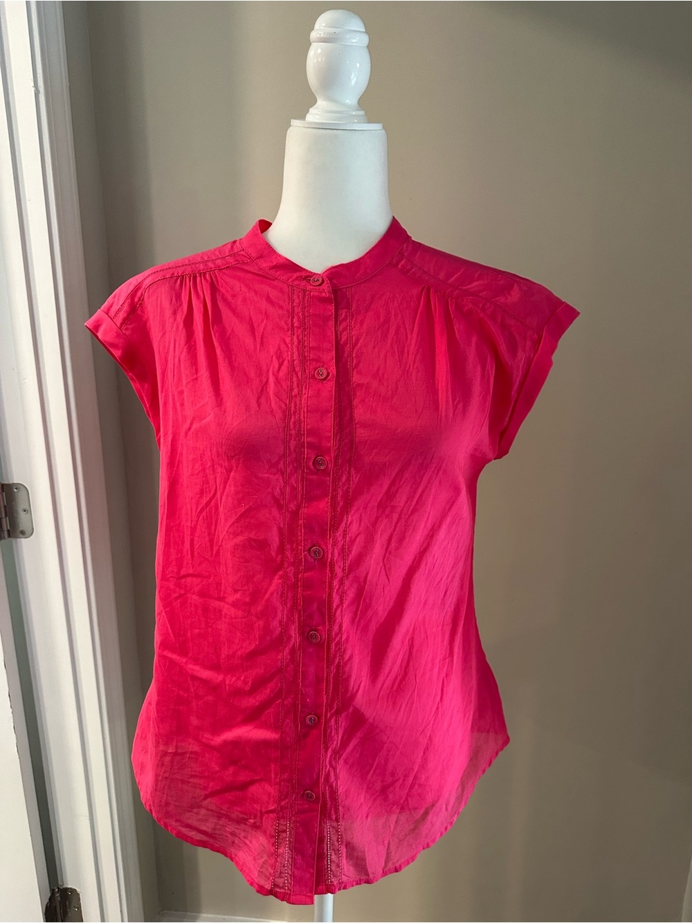 Willi Smith Bright Pink Cap-Sleeve Button Front Blouse